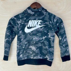 Nike Kid's Black Gray Camo Print Hoodie Sweatshirt Athletic Pullover EUC Size S
